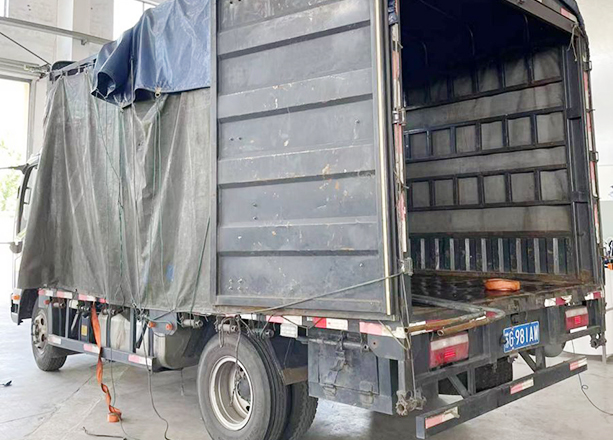 浙江寧波專(zhuān)車(chē)發(fā)貨物化全程水處理器2套，定壓補(bǔ)水機(jī)組1套